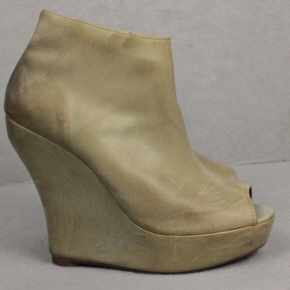 Jeffrey Campbell Ticks Y2K Platform Bootie Womens Sz 8M Greige Grunge Rock - Picture 3 of 7